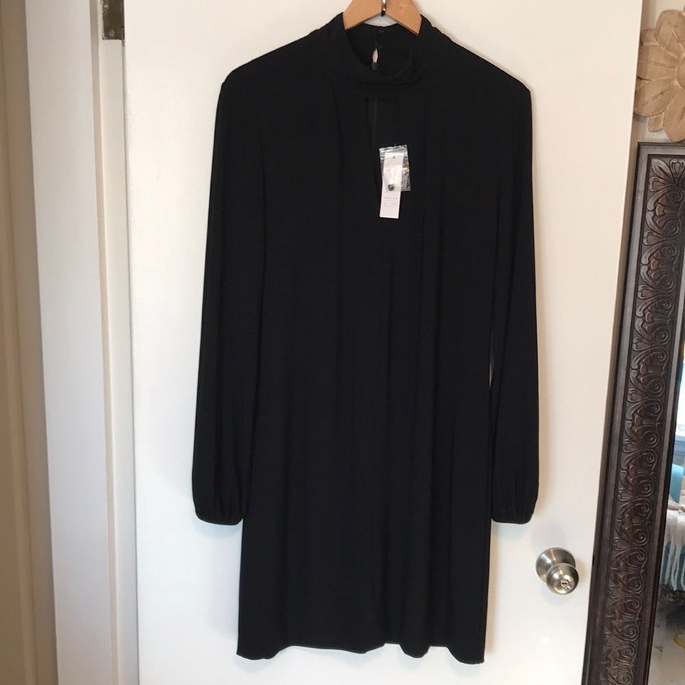 White House Black Market Women's 12 Shift Dress Black Mock Neck Long Sleeve